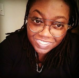 Meet your Posher, Natasha